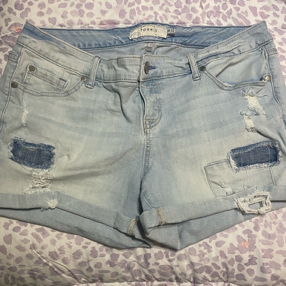 Torrid high rise shorts